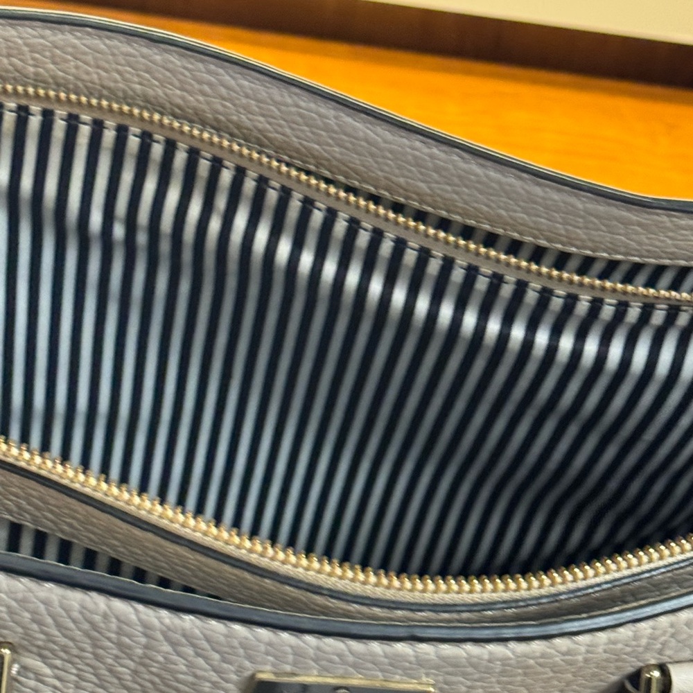 Kate Spade Cream Bag - Picture 9 of 9